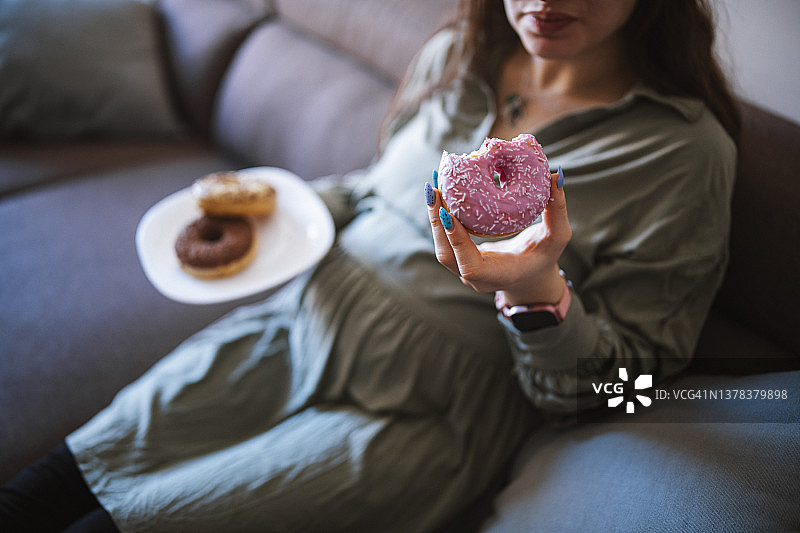 怀孕期间的食物渴望图片素材