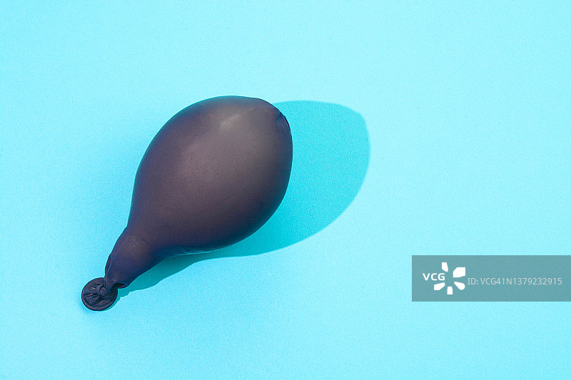 泄气的气球图片素材