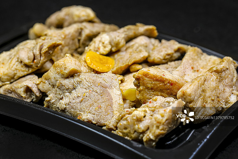 蒜香猪里脊牛排图片素材