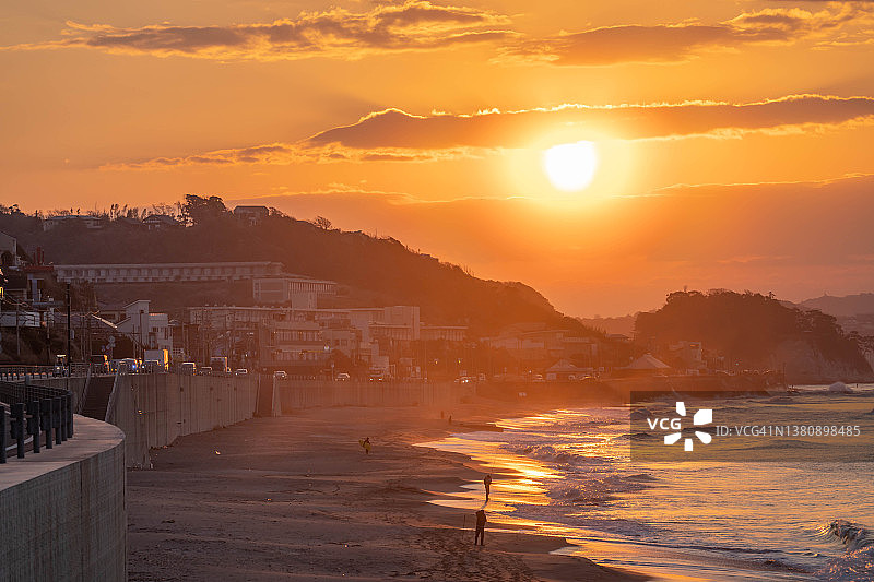 神奈川的清晨海滩图片素材