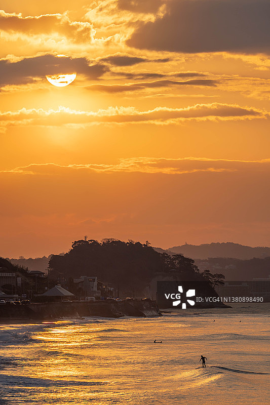 神奈川的清晨海滩图片素材
