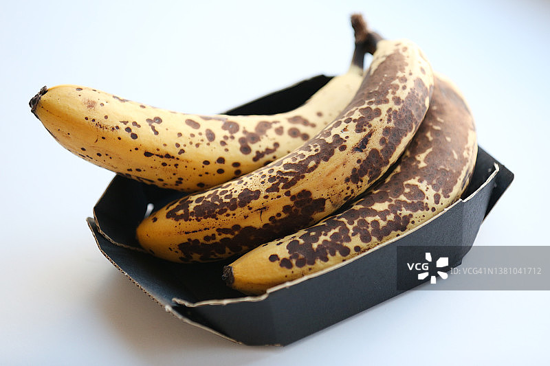 腐烂的熟香蕉图片素材