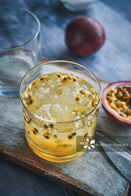 百香果卡皮irinha鸡尾酒图片素材