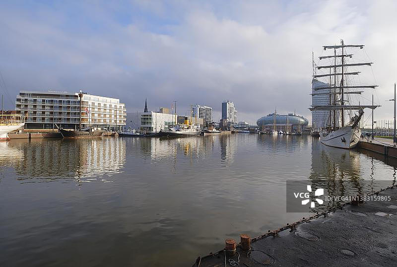 德国不莱梅哈芬港口风景图片素材