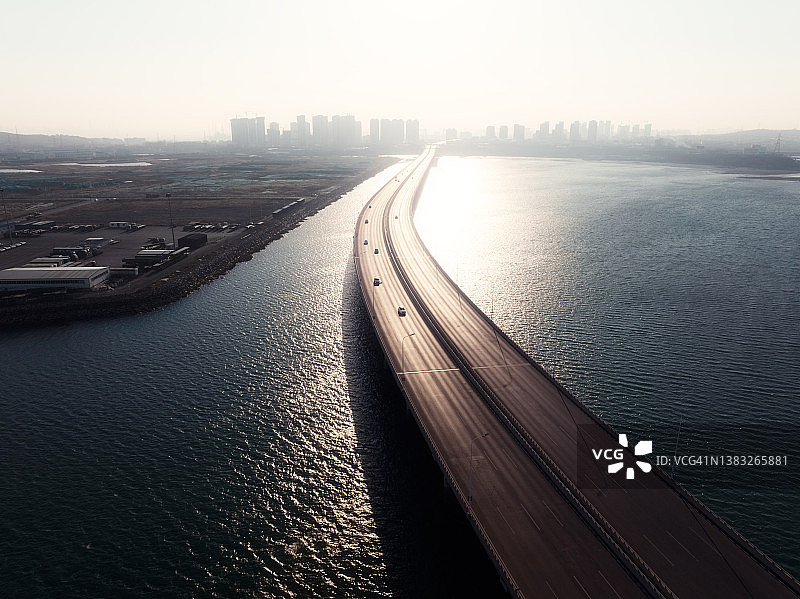 跨海大桥航拍视角图片素材