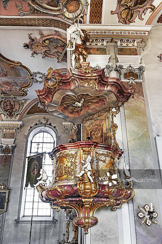德国巴伐利亚圣潘克拉蒂乌斯教堂讲道台图片素材