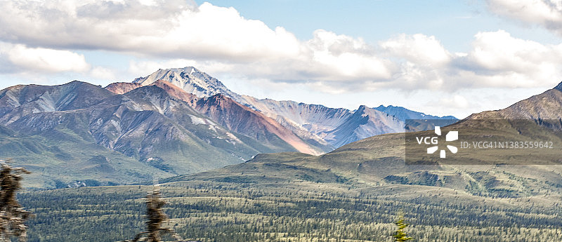 阿拉斯加州楚加奇山脉图片素材
