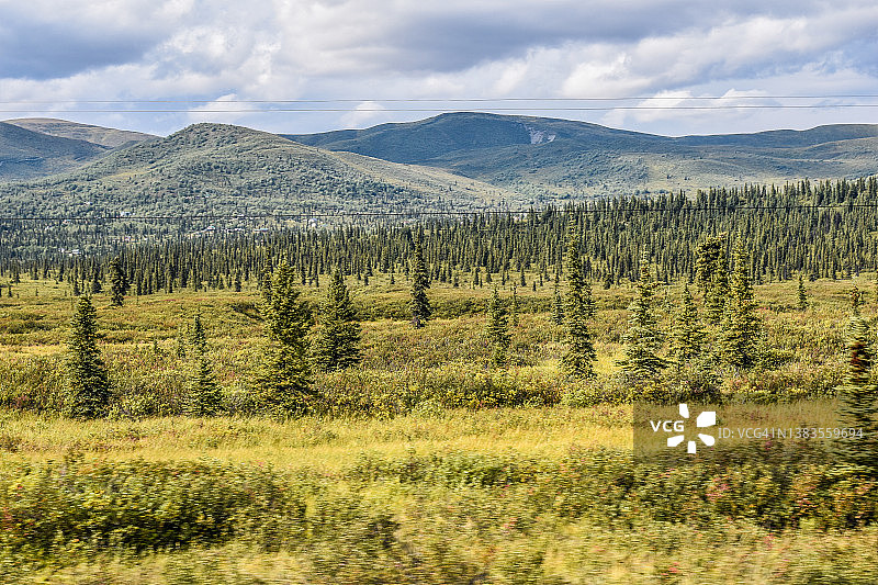 阿拉斯加州楚加奇山脉图片素材