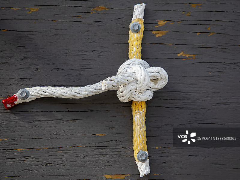 船用绳结：强盗结图片素材