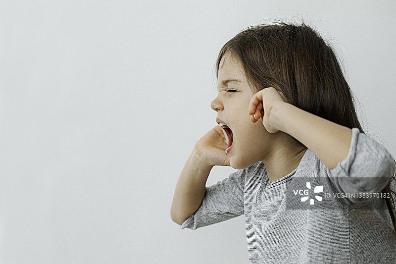 叫喊的幼儿图片素材