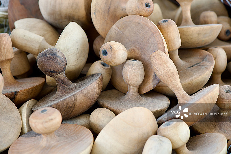 用于制作乌兹别克面包的木制模具图片素材