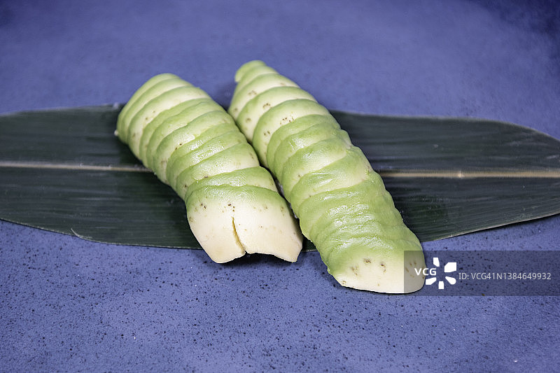 寿司和握寿司拼盘图片素材