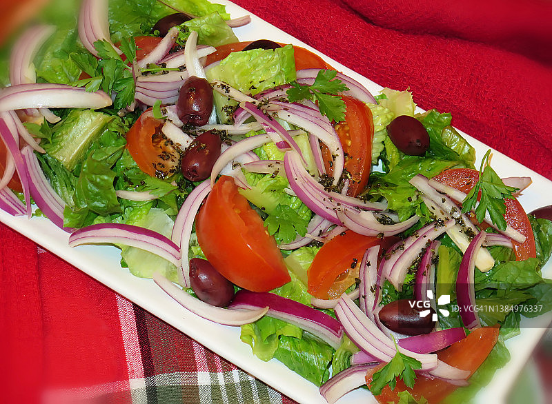 番茄生菜有机沙拉图片素材