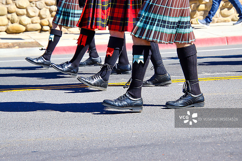 管乐队行进图片素材