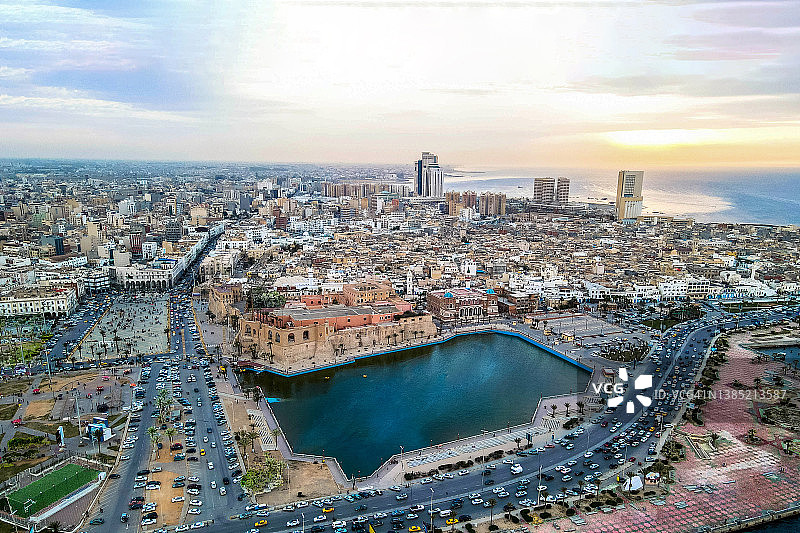 的黎波里天际线图片素材