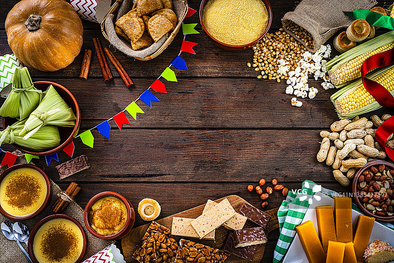 六月节：巴西六月派对的典型食物边框图片素材