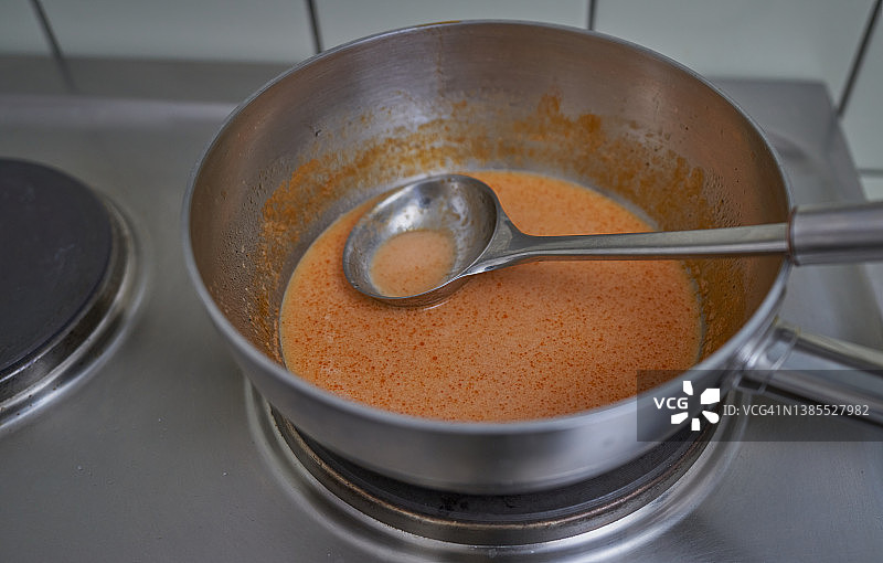 番茄酱的制备图片素材