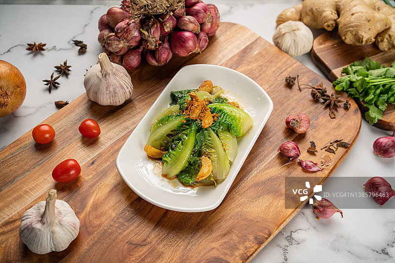 蒜蓉炒生菜图片素材