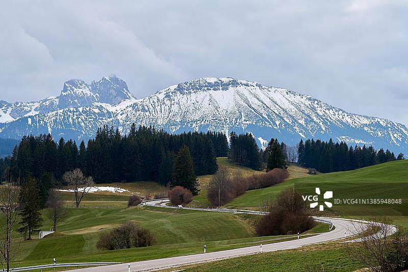德国巴伐利亚州艾森贝格山脉全景图片素材