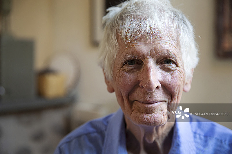 年长的白人男子图片素材