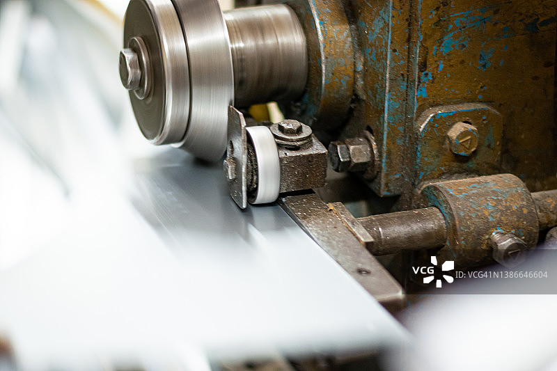 金属切割图片素材