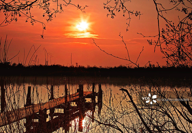 日落码头图片素材