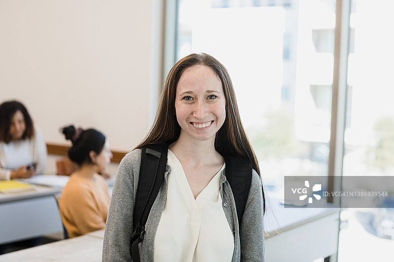 漂亮的女人图片素材