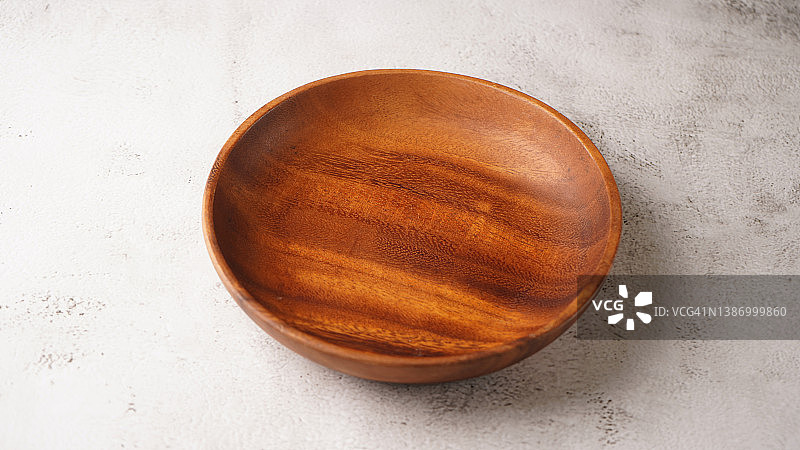 木制空盘与石板背景图片素材