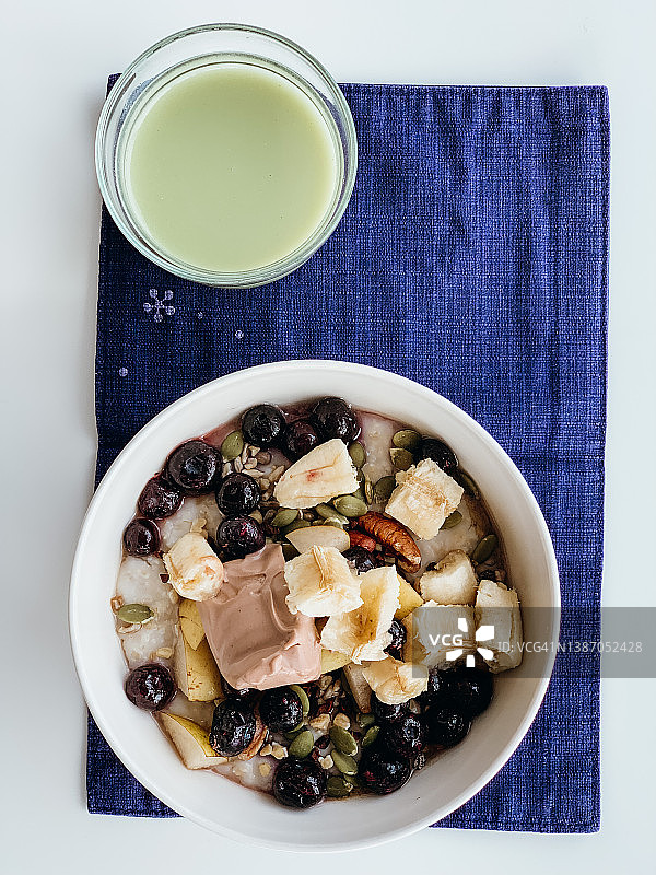 纯素燕麦早餐图片素材