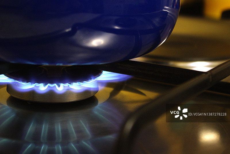 厨房燃气火焰细节图片素材