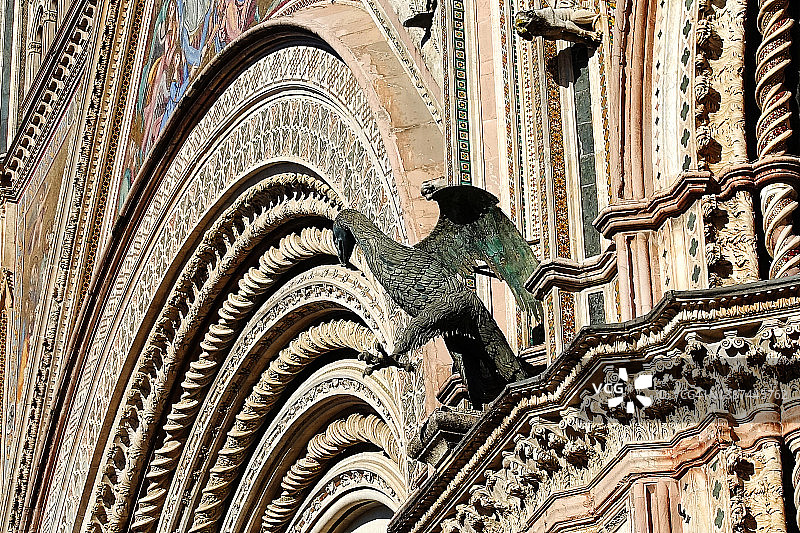 奥尔维耶托大教堂立面细节图片素材