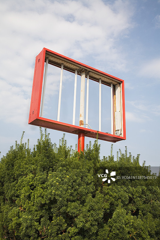 破损的标志图片素材