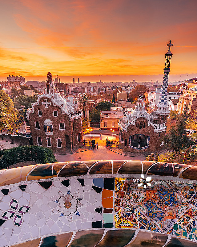 西班牙巴塞罗那奎尔公园城市景观图片素材