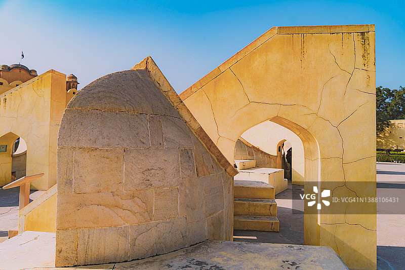 斋浦尔拉贾斯坦邦印度最大的古代石制日晷图片素材