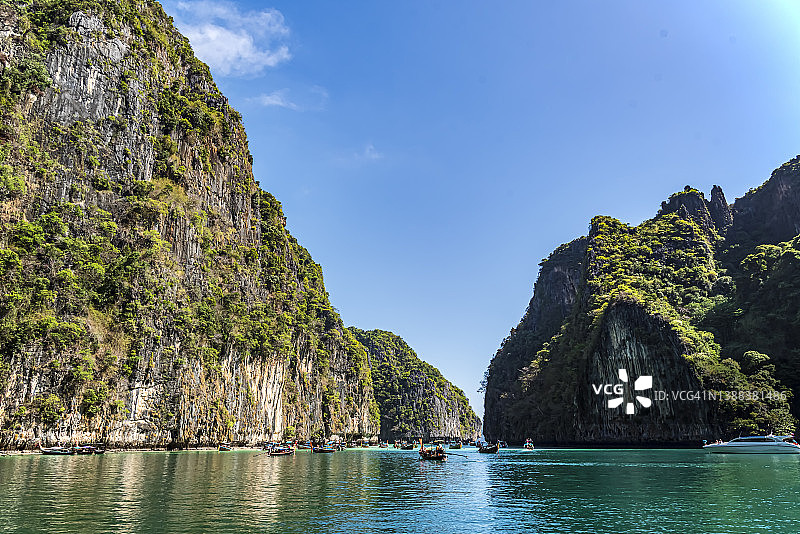 皮皮岛国家公园皮雷泻湖风光图片素材