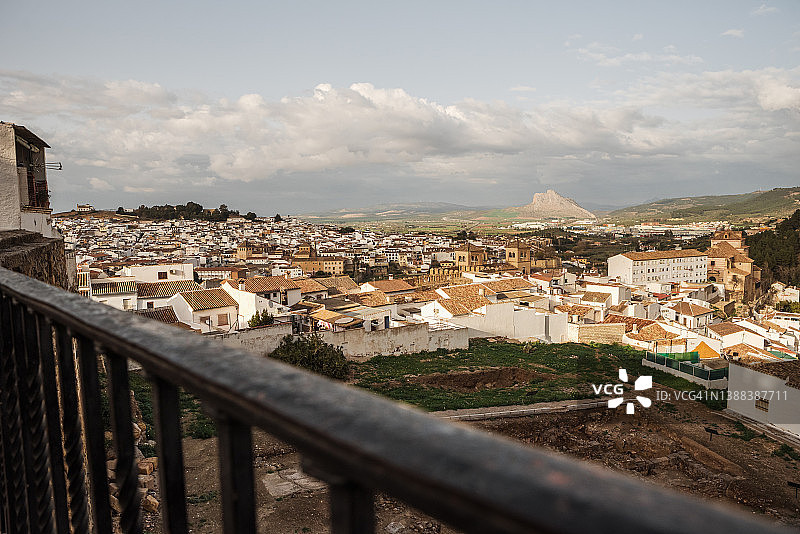 安特克拉和恋人峰山的高角度景观图片素材