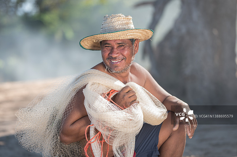 泰国当地渔民图片素材
