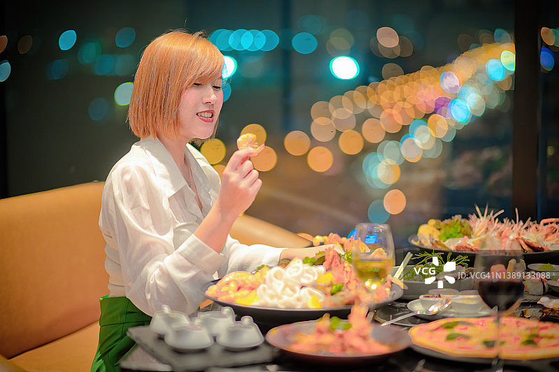 品尝者图片素材