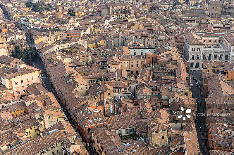 博洛尼亚屋顶鸟瞰图片素材