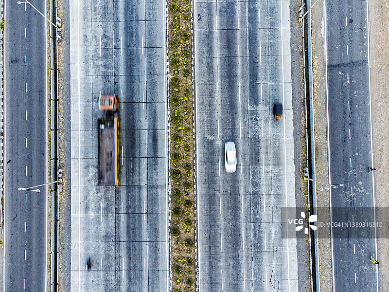 印度现代多车道国道混凝土路面抽象无人机照片图片素材