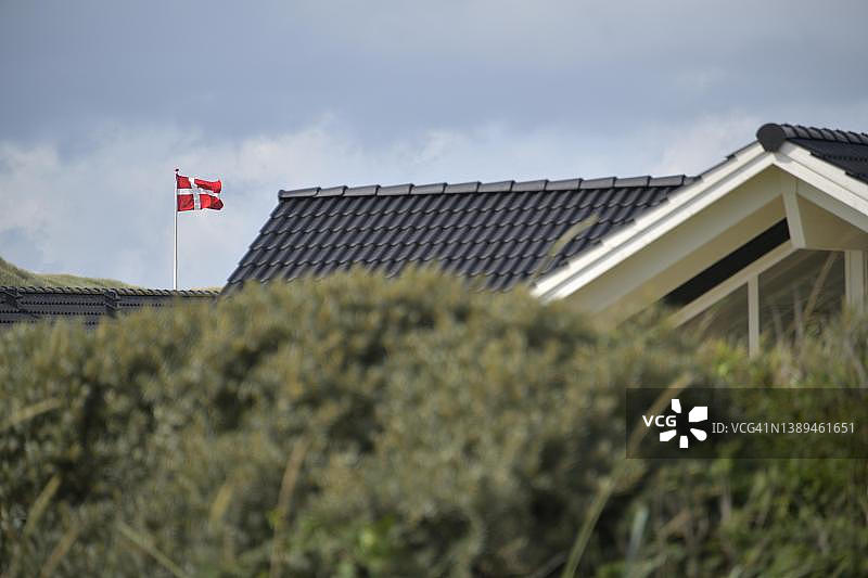丹麦假日房屋，位于丹麦日德兰半岛图片素材