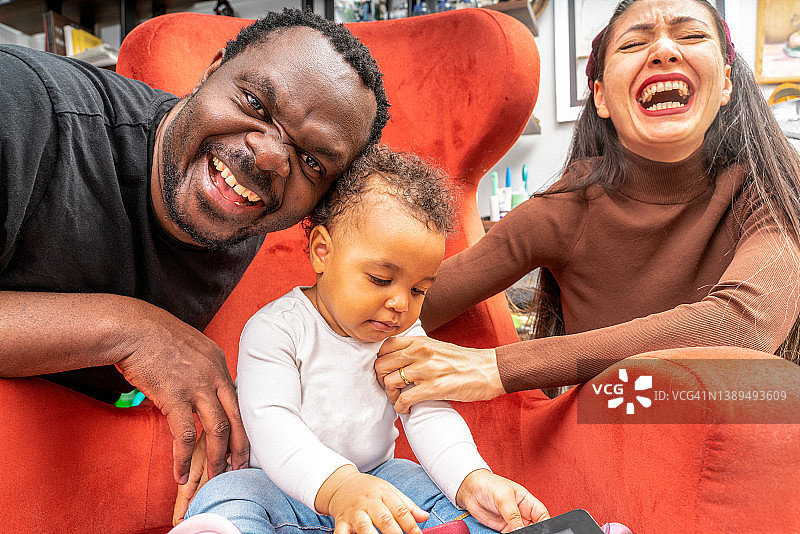 家庭合影图片素材