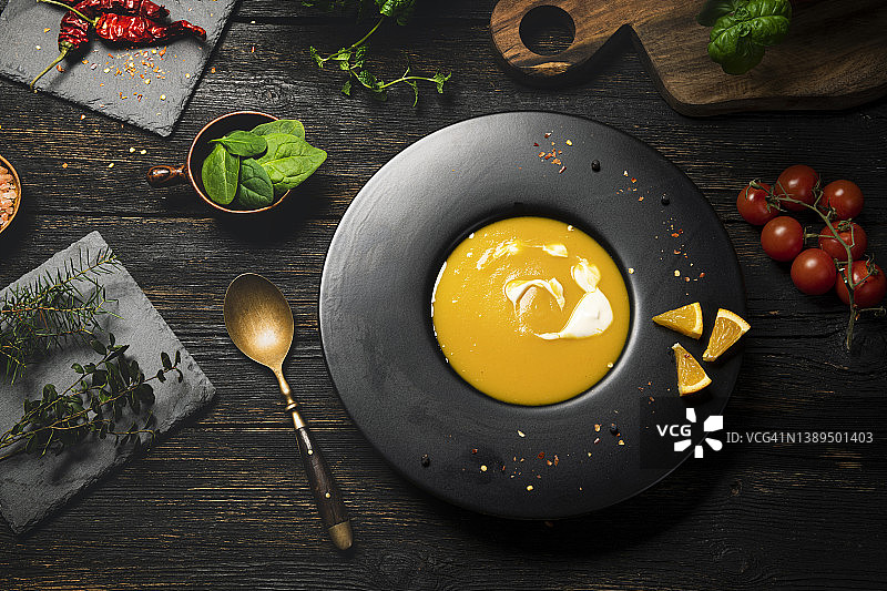 舒适健康的南瓜汤图片素材