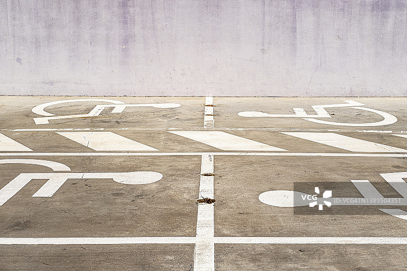 残疾人停车位图片素材