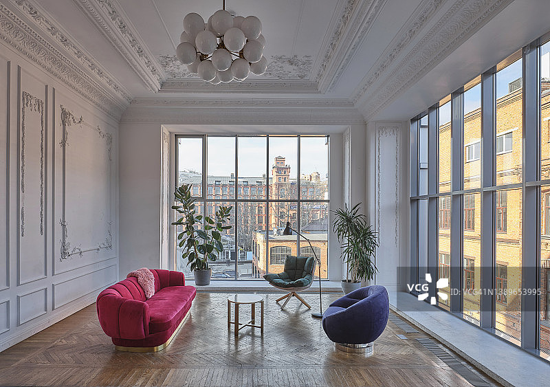 经典风格的阁楼工作室图片素材