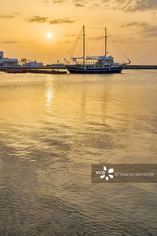 希腊米科诺斯岛的日落图片素材