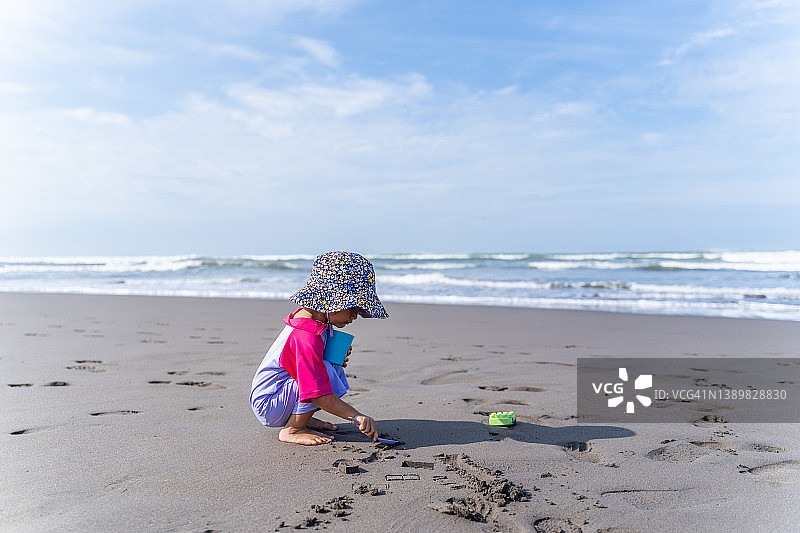 在海滩上的乐趣图片素材