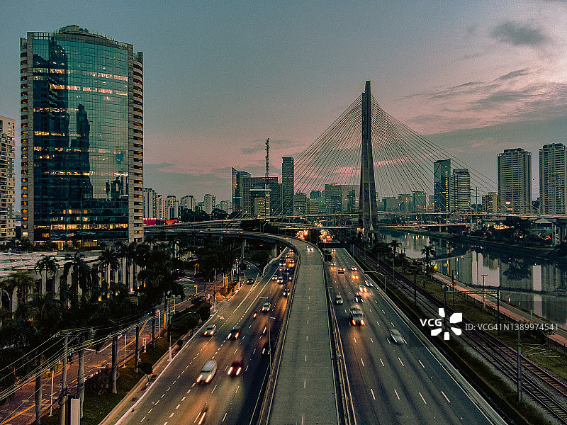 圣保罗斜拉桥图片素材