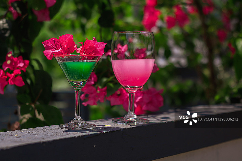 三角梅夏日饮品图片素材