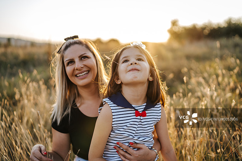 夏天的肖像图片素材